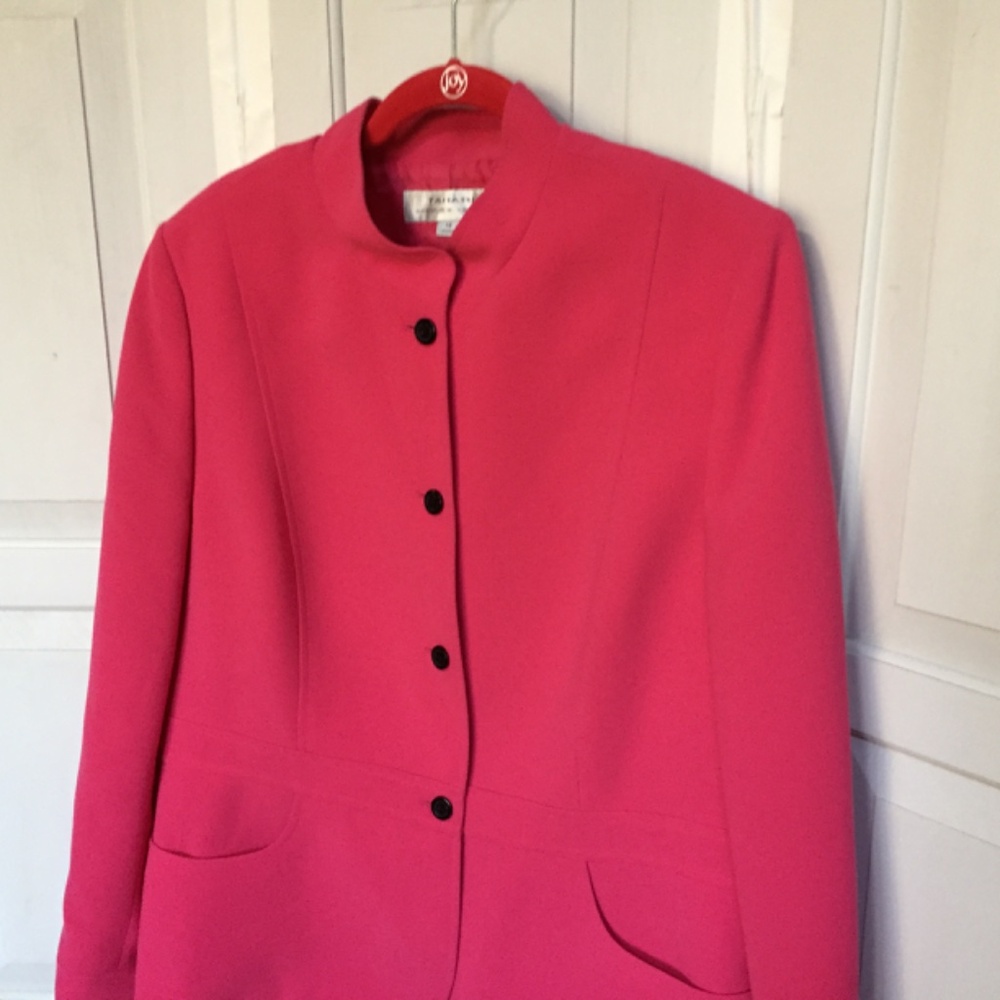 Tahari Pink Blazer - Picture 9 of 15